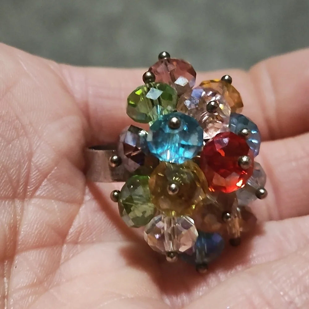 VINTAGE MULTICOLORED CRYSTAL CLUSTERED SILVER-TONE ADJUSTABLE SIZES 6.5-8.5 RING